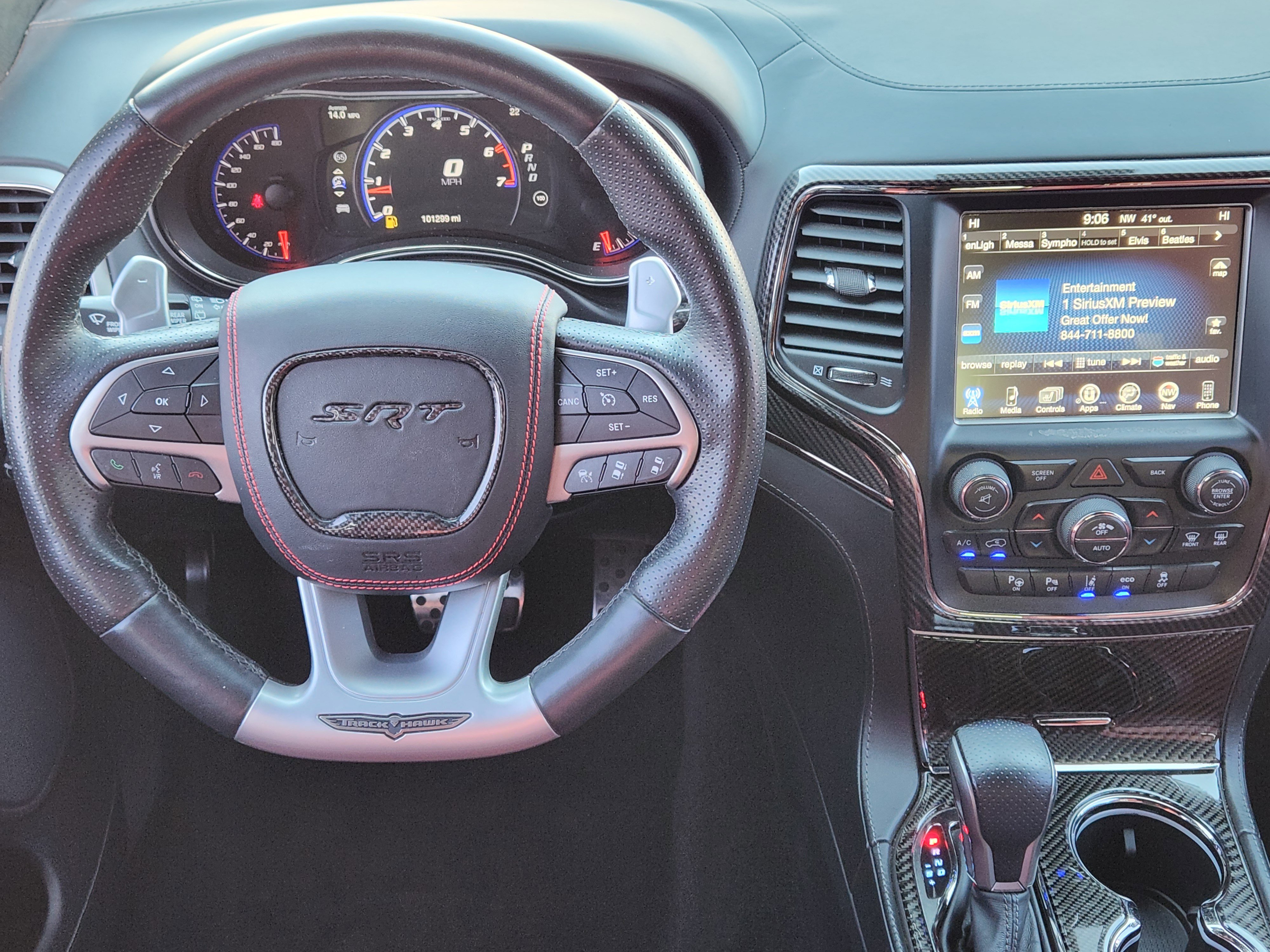 Used 2017 Jeep Grand Cherokee SRT image 27