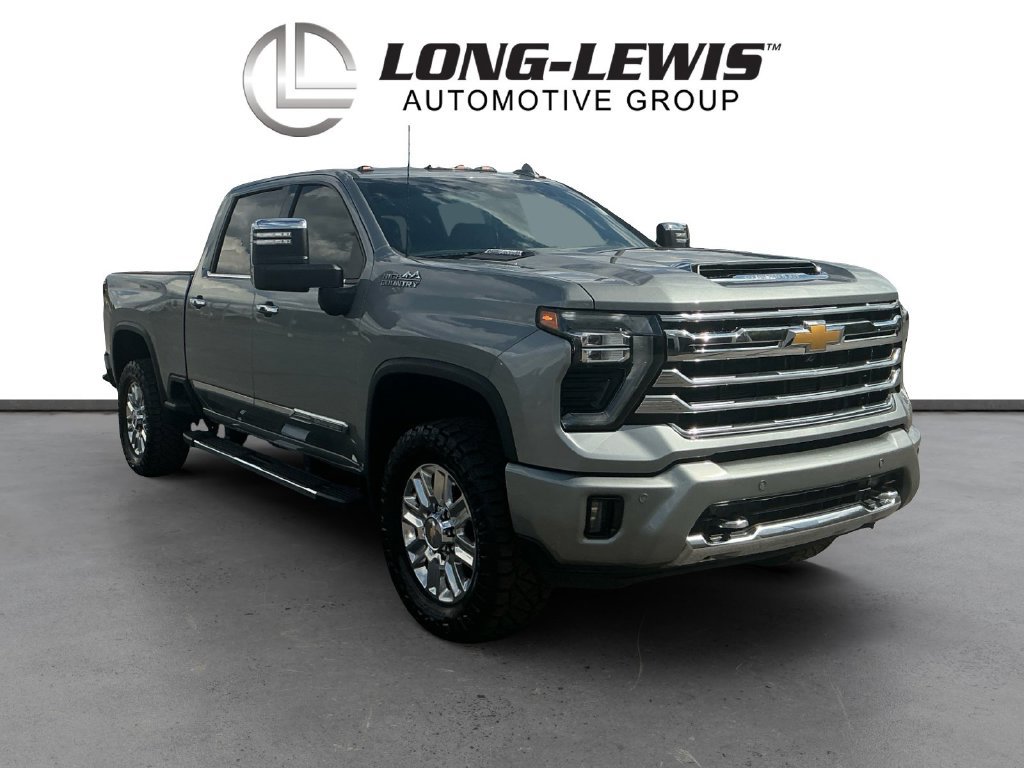 Used 2024 Chevrolet Silverado 2500 High Country w/ High Country Premium Package AWD/4WD image 10