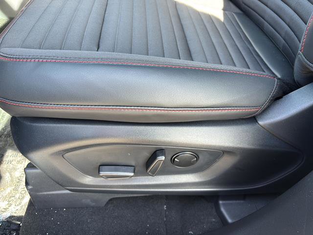 New 2026 Ford Explorer ST-Line w/ ST-Line Street Pack image 11