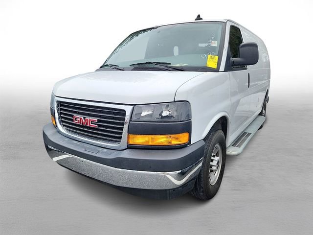 Used 2023 GMC Savana 2500 w/ Driver Convenience Package image 3