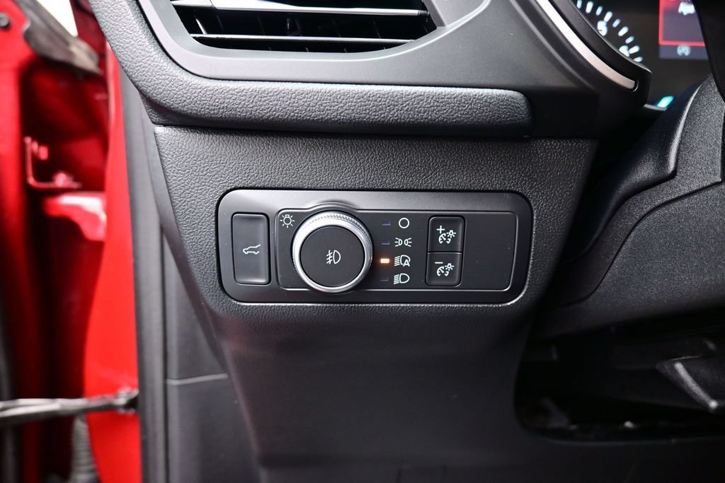 Used 2020 Ford Escape SEL FWD image 21