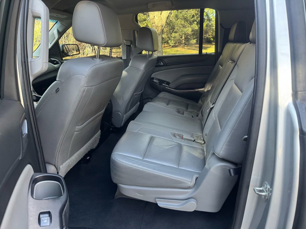 Used 2020 Chevrolet Suburban LT image 22