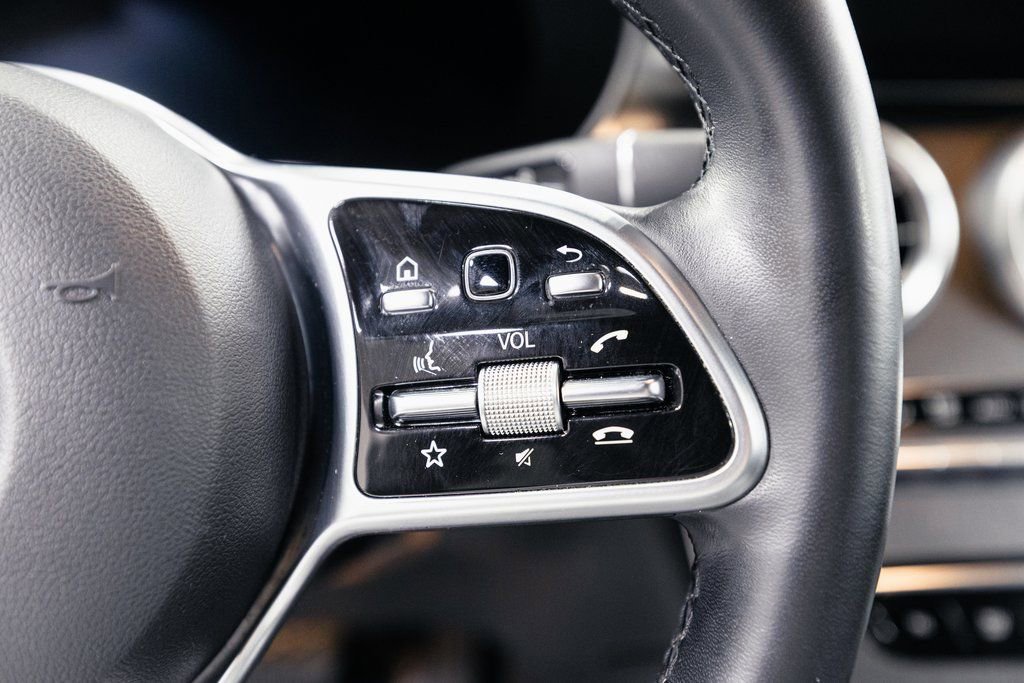 Certified 2022 Mercedes-Benz GLC 300 4MATIC image 11