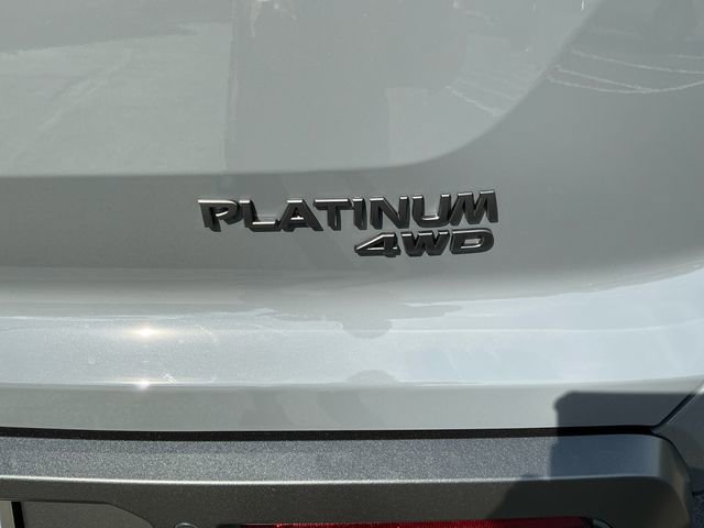 New 2026 Nissan Pathfinder Platinum image 19