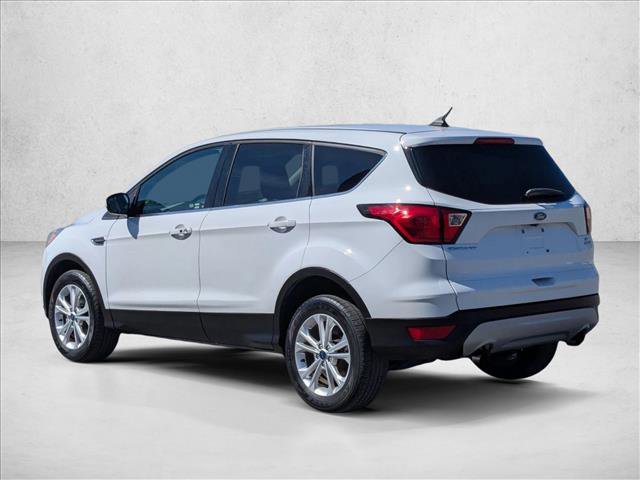 Used 2019 Ford Escape SE image 8