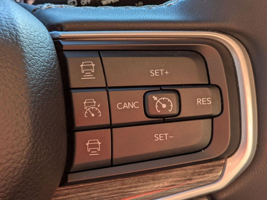 Used 2022 Jeep Wagoneer Series II image 21