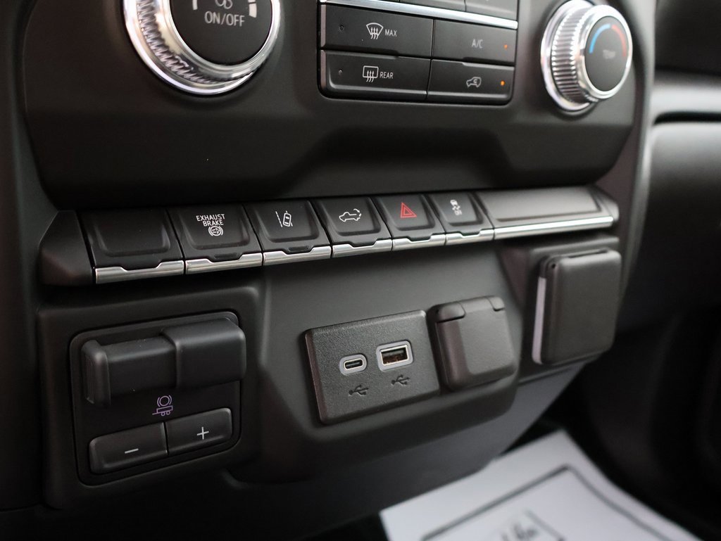 Used 2024 GMC Sierra 2500 Pro image 36