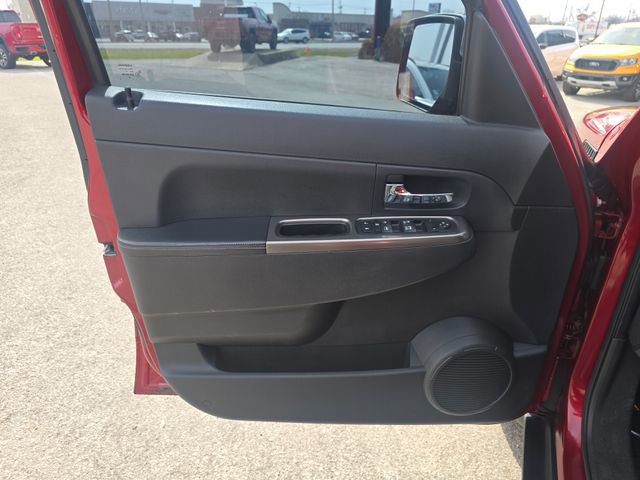 Used 2012 Jeep Liberty Limited Jet w/ Comfort/Convenience Group image 11