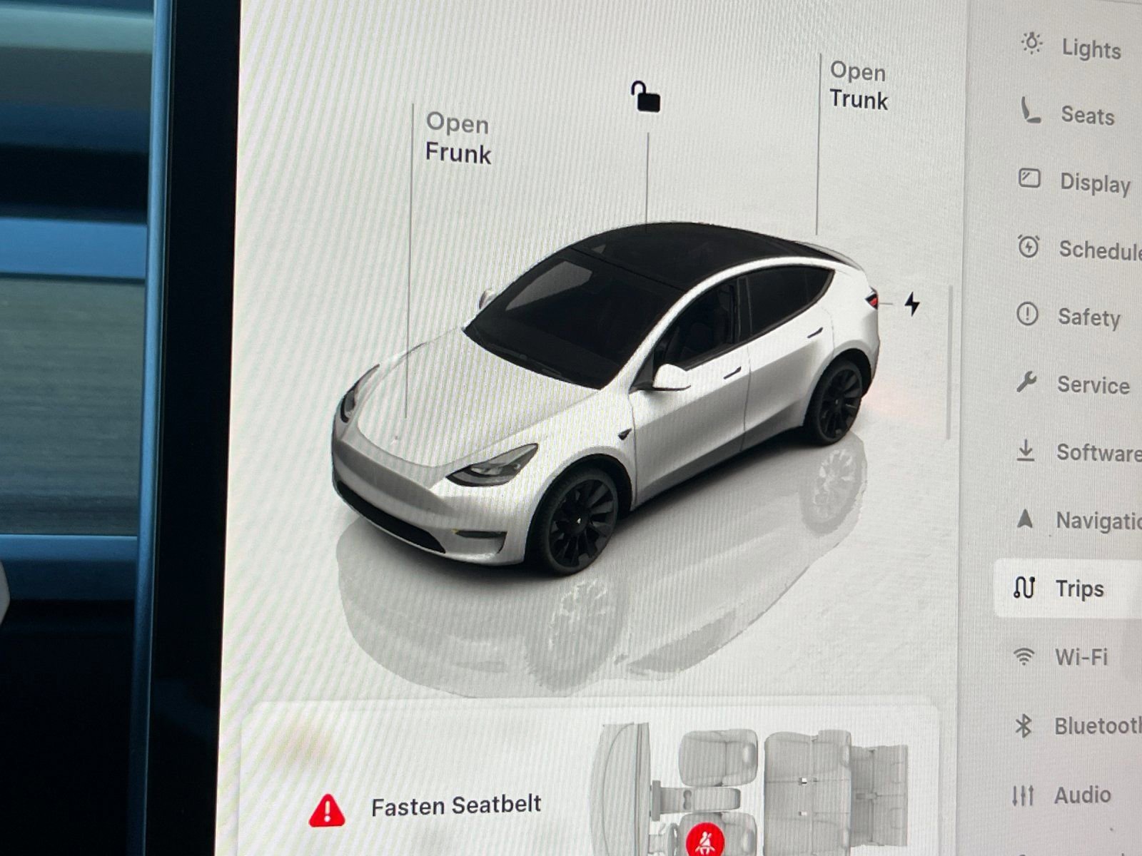 Used 2023 Tesla Model Y Long Range image 28
