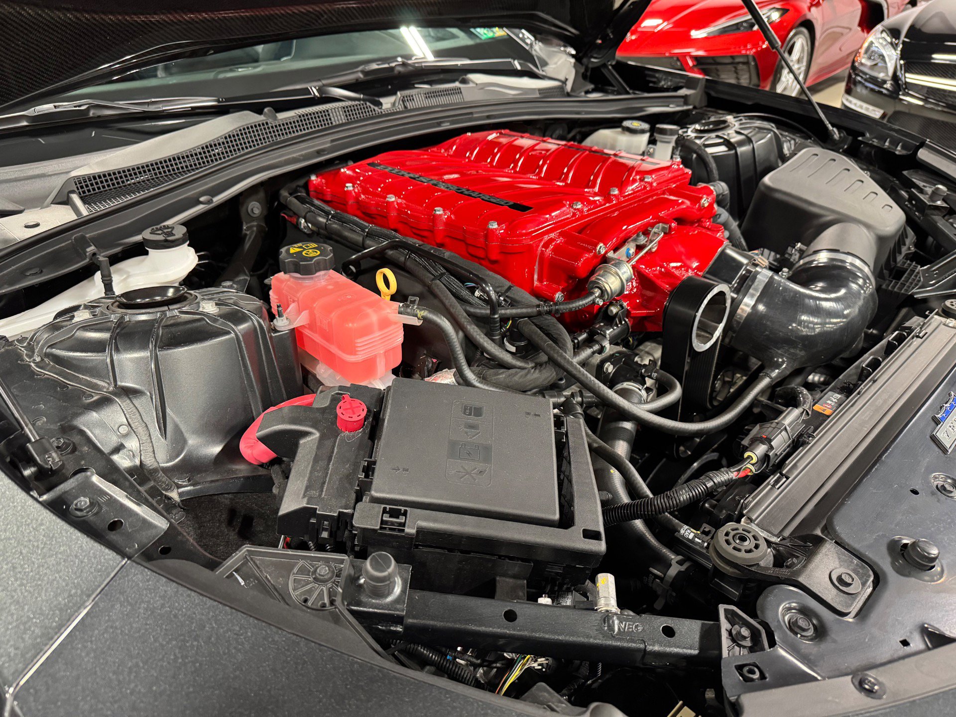 Used 2018 Chevrolet Camaro SS image 92