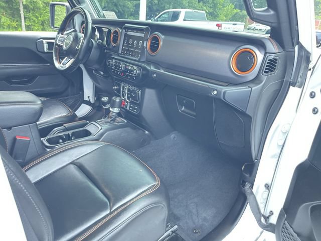 Used 2023 Jeep Gladiator Mojave w/ LED Lighting Group AWD/4WD image 30