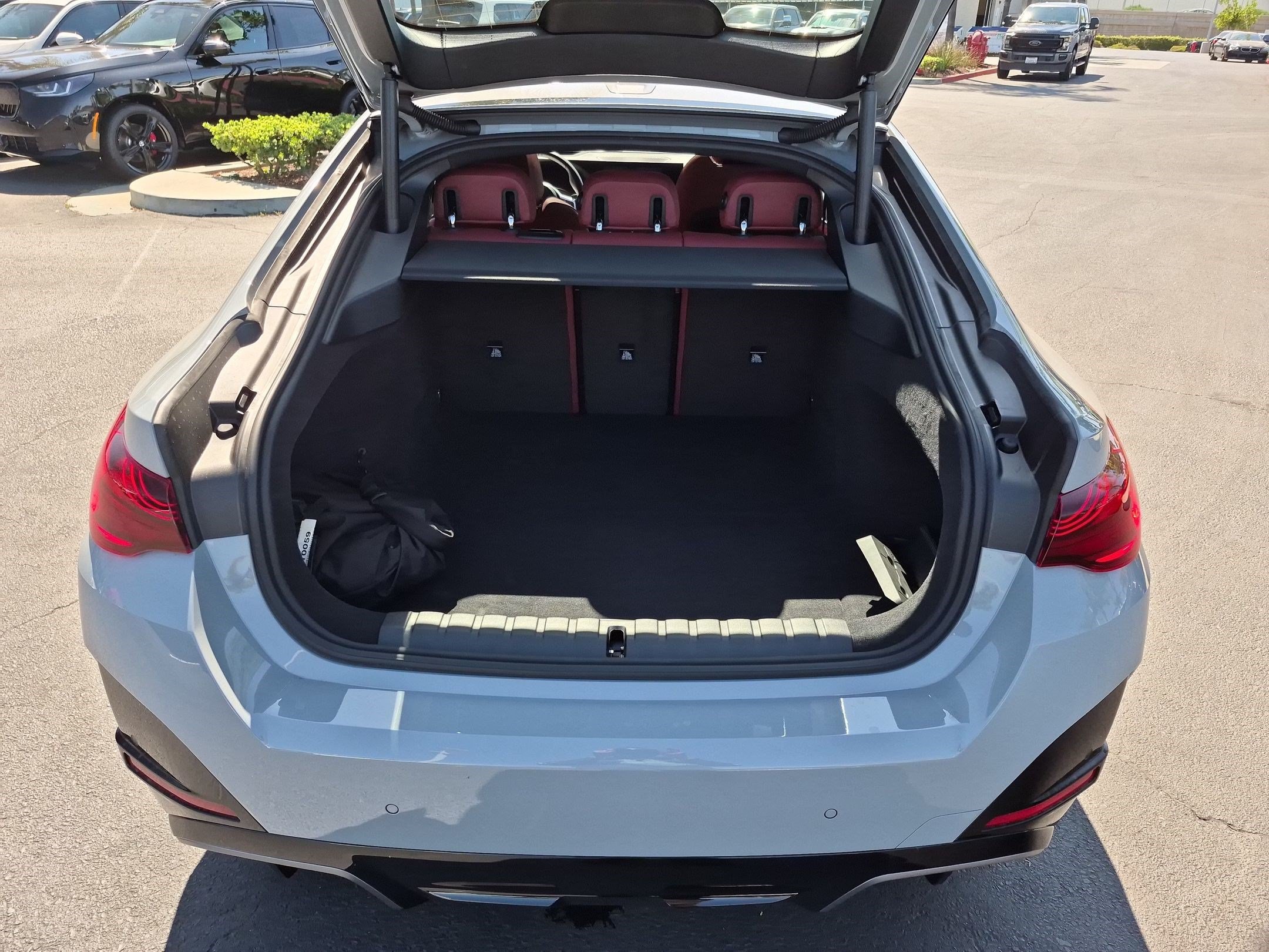 New 2026 BMW i4 eDrive40 w/ M Sport Package RWD image 31