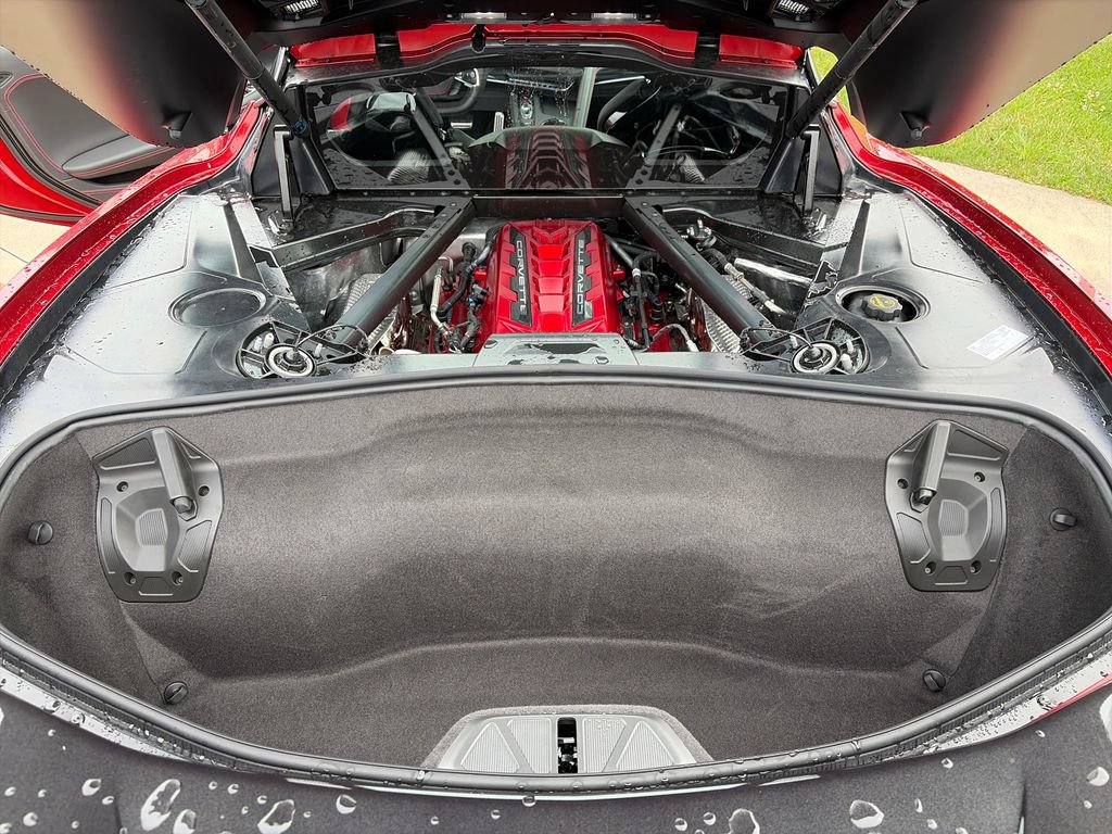 Used 2026 Chevrolet Corvette Stingray Premium Cpe RWD image 28