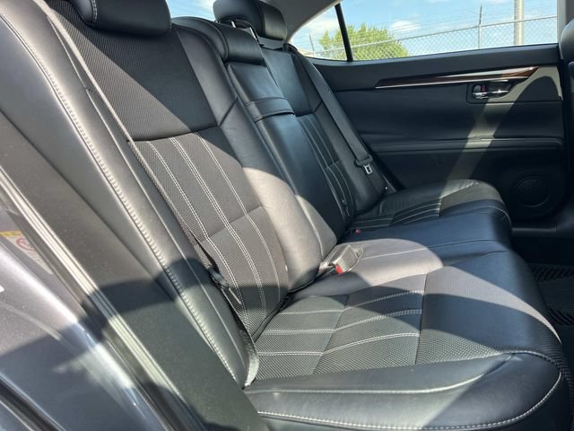 Used 2017 Lexus ES 350 w/ Luxury Package FWD image 24