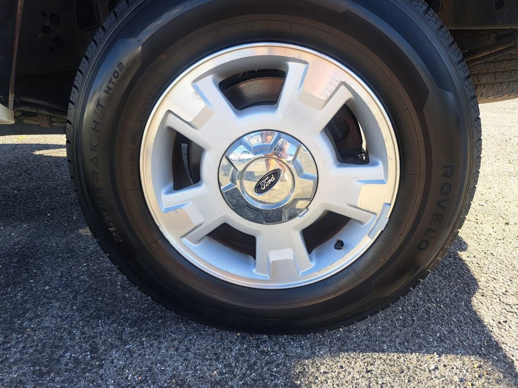 Used 2013 Ford F150 XL w/ Mid Equipment Group image 17