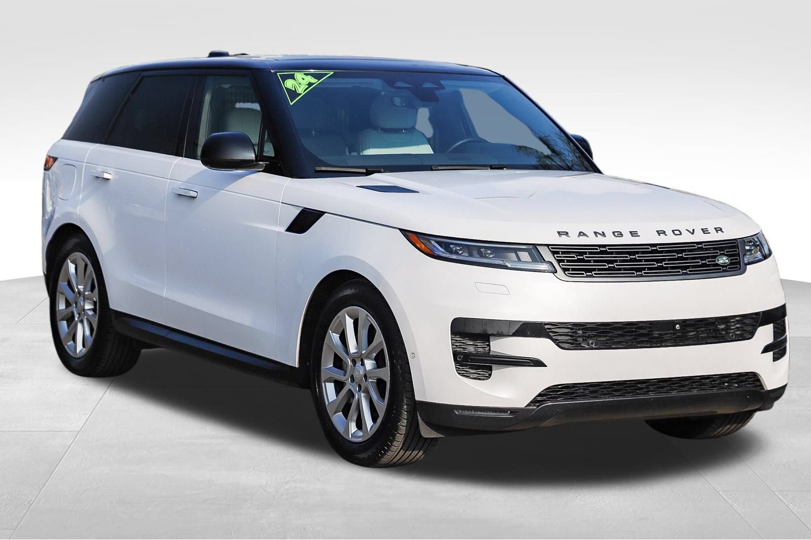 Certified 2024 Land Rover Range Rover Sport SE AWD/4WD image 3