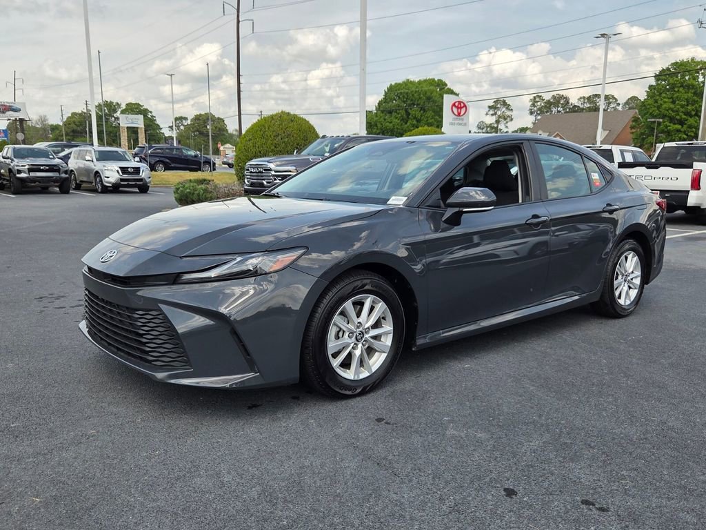 Certified 2025 Toyota Camry LE FWD image 3