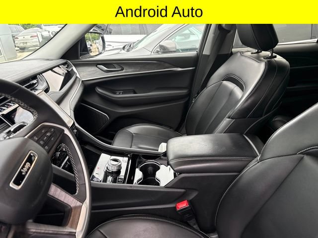 Used 2023 Jeep Grand Cherokee 4WD 4xe image 7