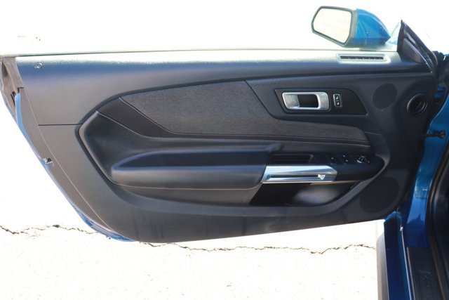 Used 2024 Ford Mustang Convertible image 11