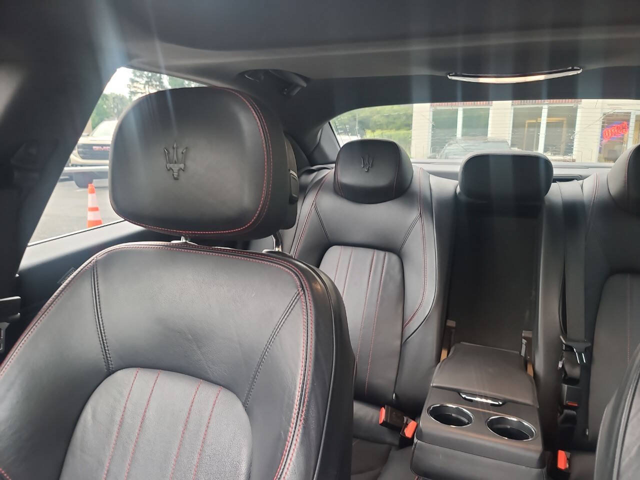Used 2017 Maserati Ghibli S RWD image 25