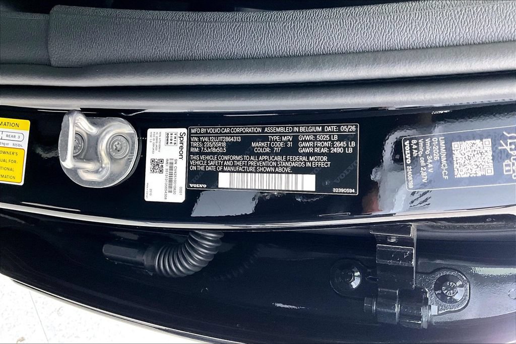 New 2026 Volvo XC40 B5 Core w/ Protection Package Premier AWD/4WD image 24