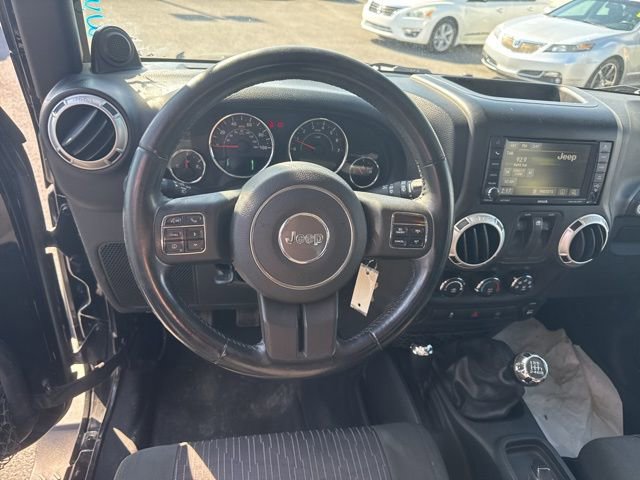 Used 2011 Jeep Wrangler Sahara w/ Dual Top Group image 13