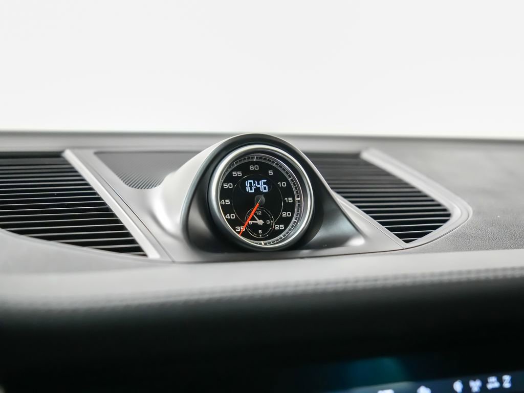 Certified 2020 Porsche Macan GTS image 29