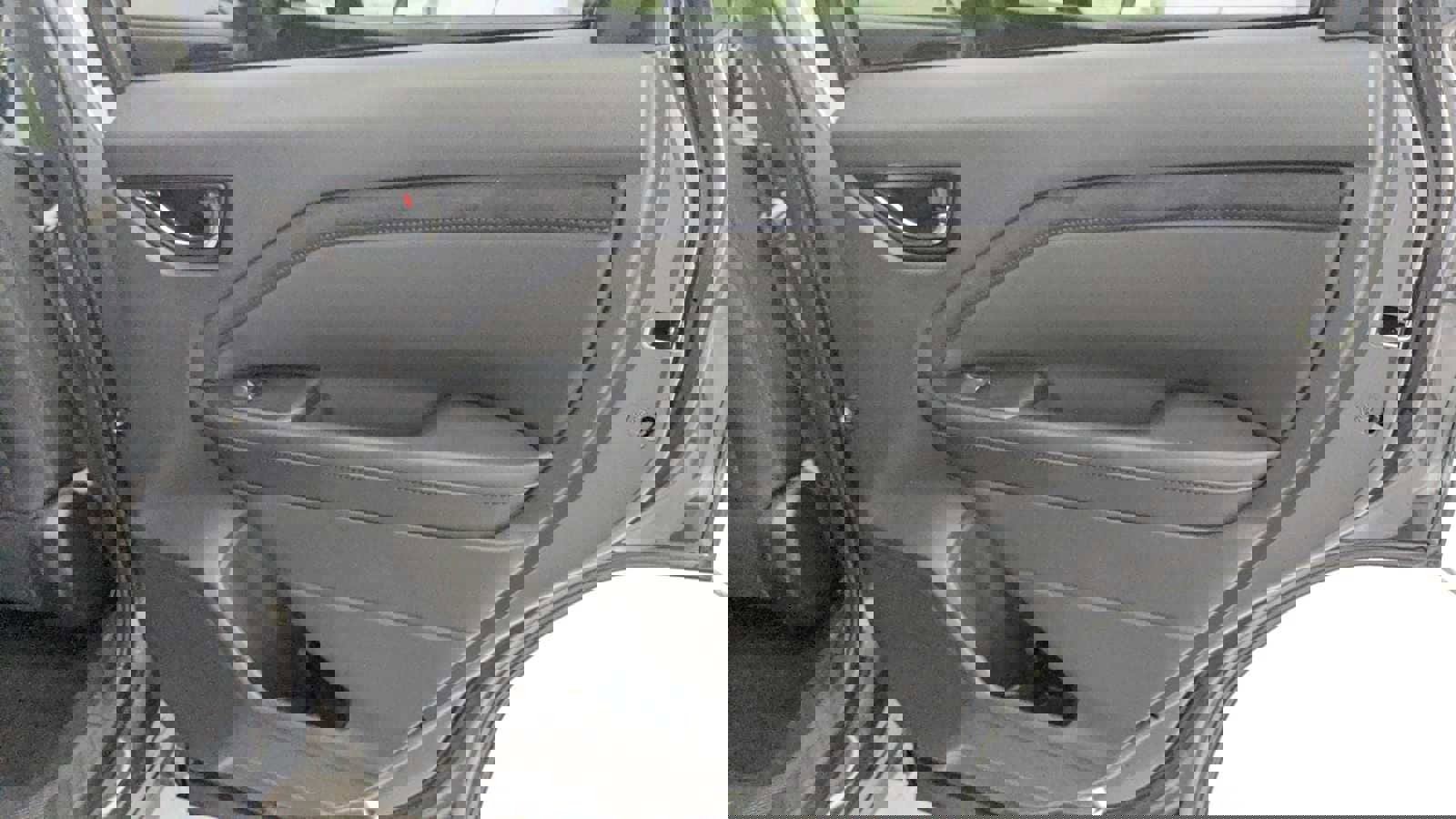 New 2025 Subaru Forester Limited image 32