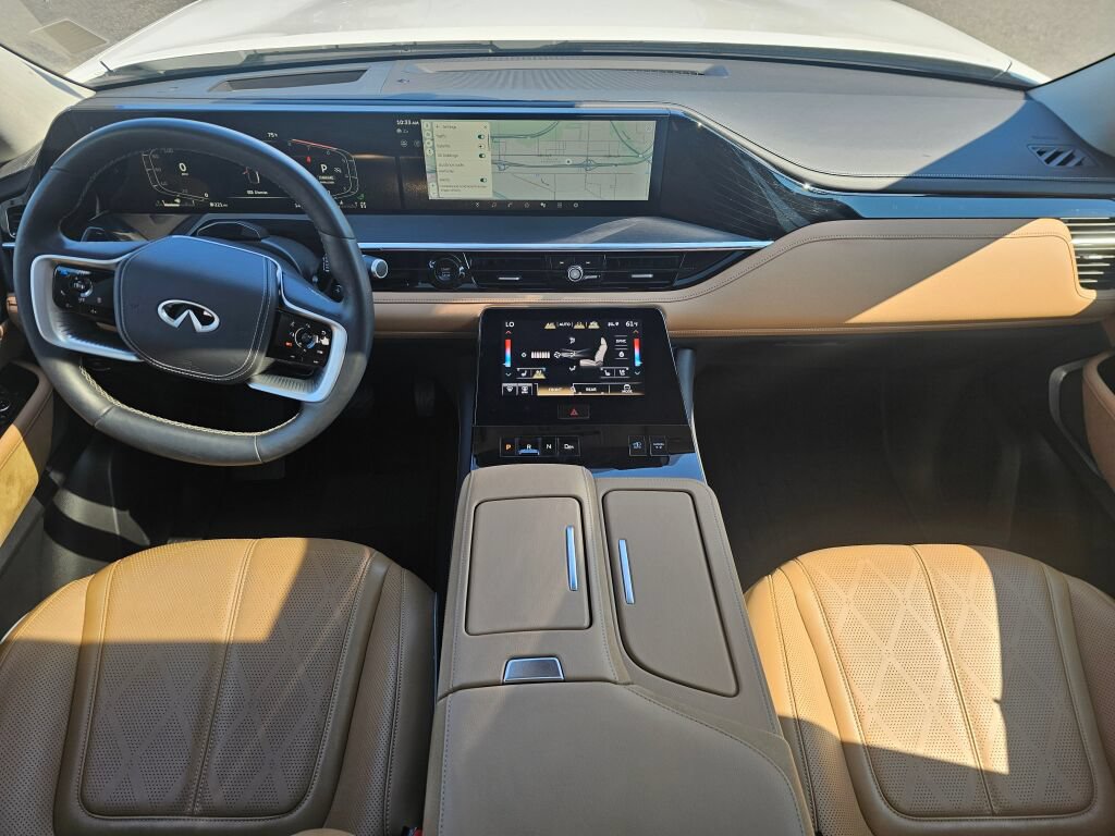 Used 2025 INFINITI QX80 Sensory AWD/4WD image 21