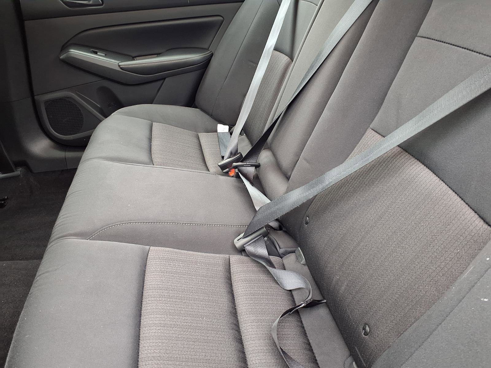 Used 2024 Nissan Altima 2.5 SV image 6