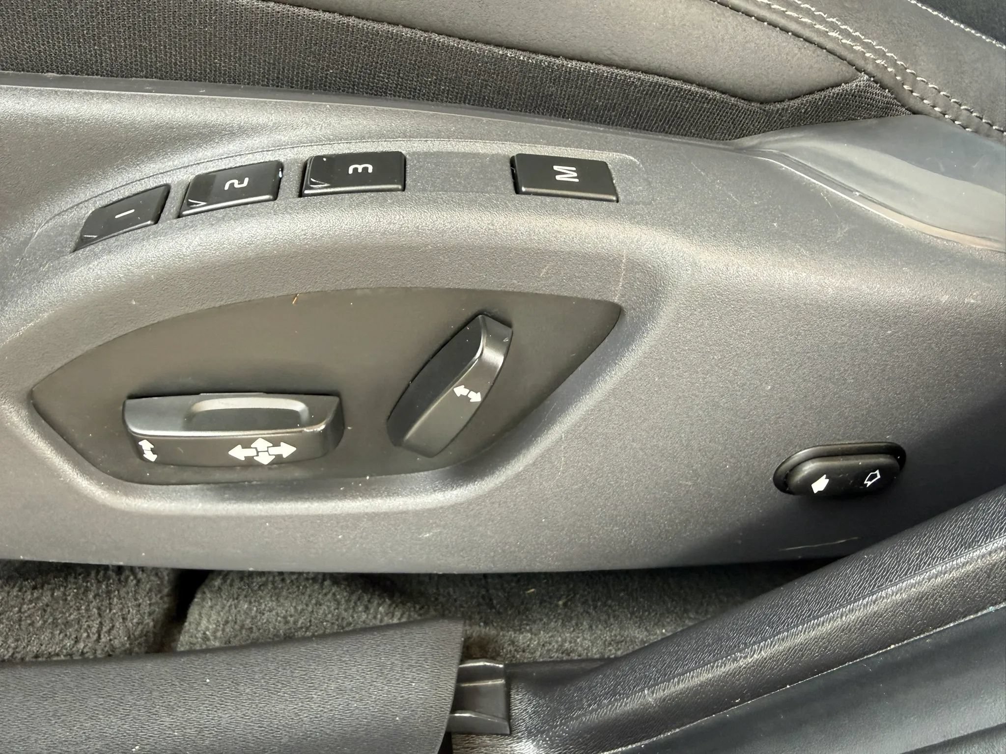 Used 2015 Volvo S60 T5 FWD image 20