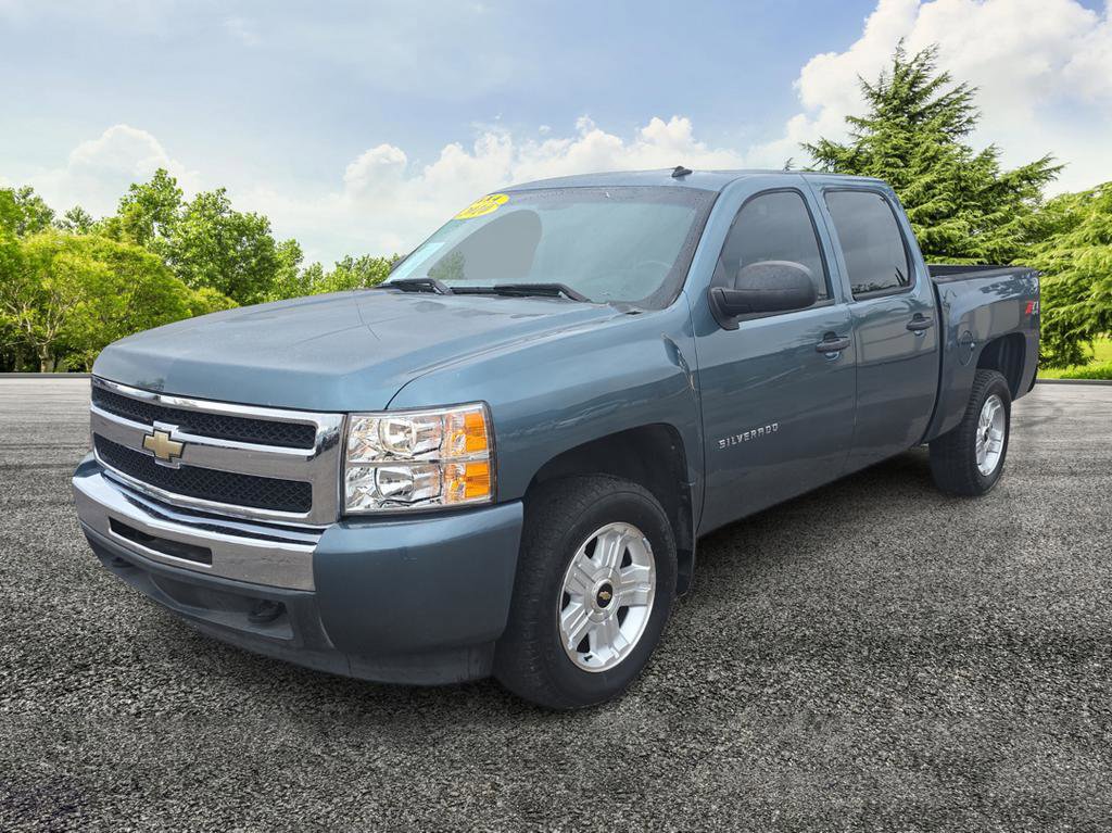 Used 2010 Chevrolet Silverado 1500 LT w/ Power Pack Plus image 3