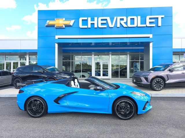 Used 2022 Chevrolet Corvette Stingray Preferred Conv w/ Z51 Performance Package RWD image 2