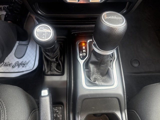 Certified 2022 Jeep Gladiator Sport image 21