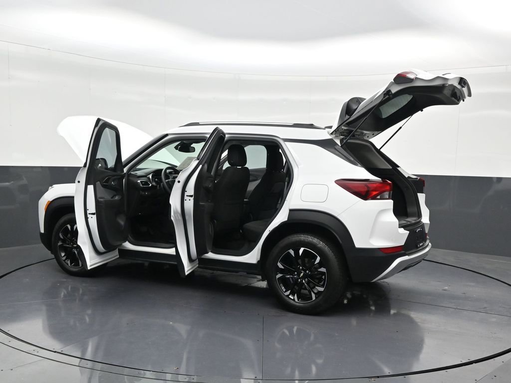 Used 2023 Chevrolet TrailBlazer LT w/ Convenience Package image 34
