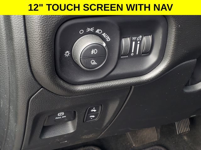 Used 2023 RAM 1500 Laramie AWD/4WD image 11