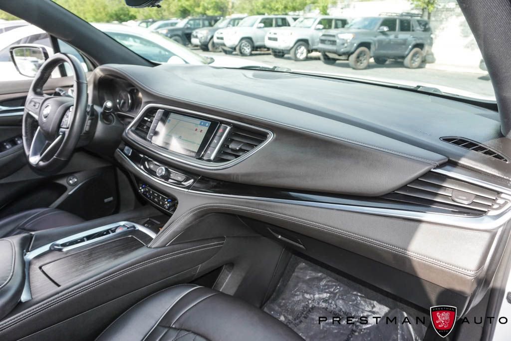 Used 2024 Buick Enclave Avenir w/ Avenir Technology Package AWD/4WD image 53