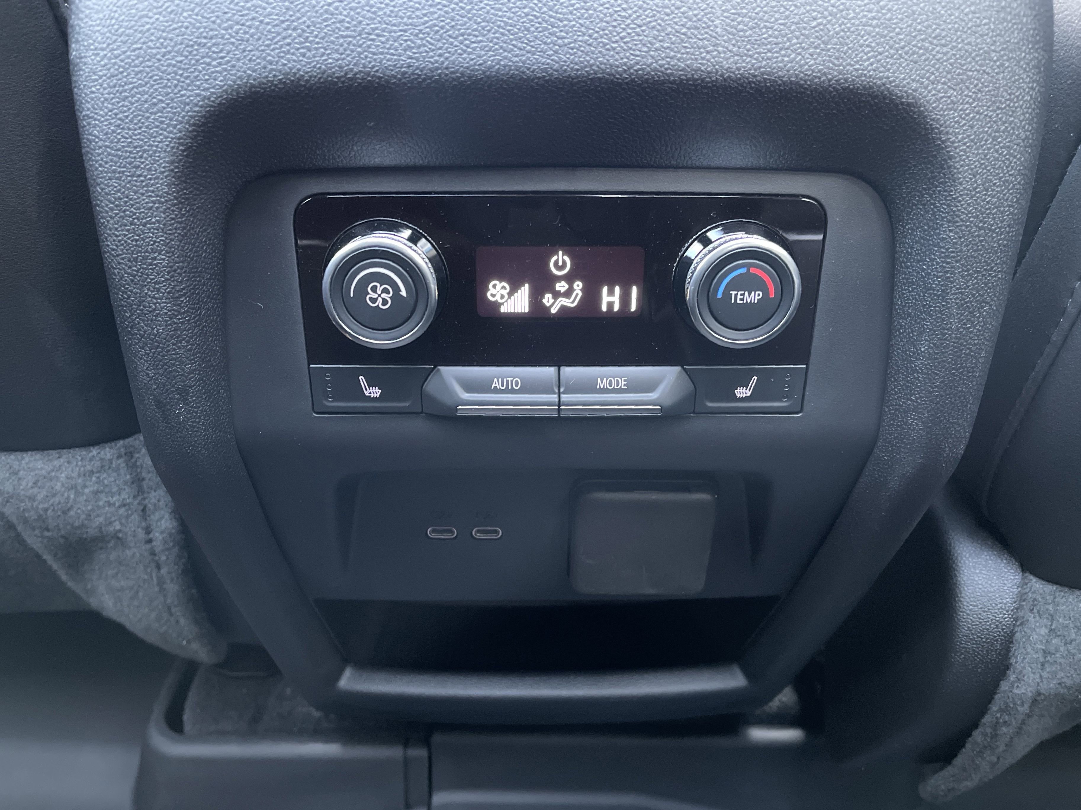 Used 2025 Buick Enclave Avenir w/ Super Cruise Package image 46