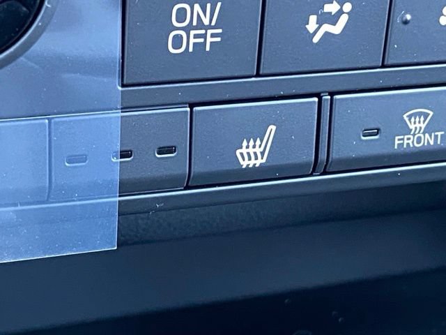 New 2026 Subaru Outback Limited AWD/4WD image 19