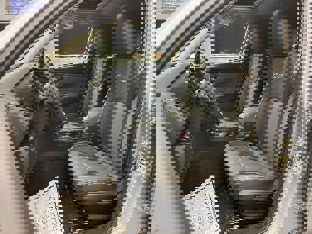 Used 2021 Subaru Crosstrek 2.5i Sport w/ Moonroof Package image 11