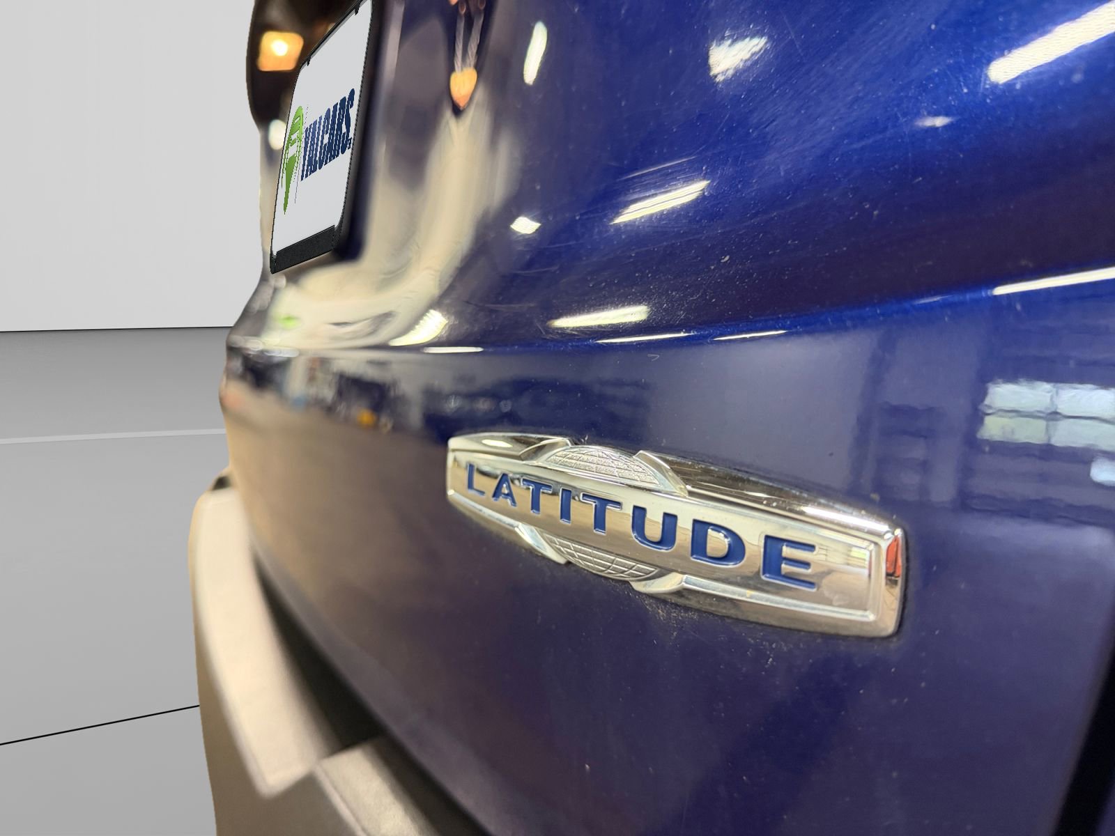 Used 2017 Jeep Renegade Latitude FWD image 44