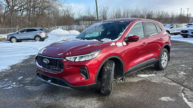 Certified 2023 Ford Escape Active w/ Tech Pack #2 image 7