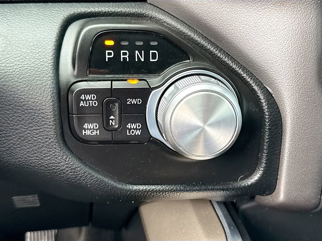 Used 2022 RAM 1500 Laramie AWD/4WD image 15
