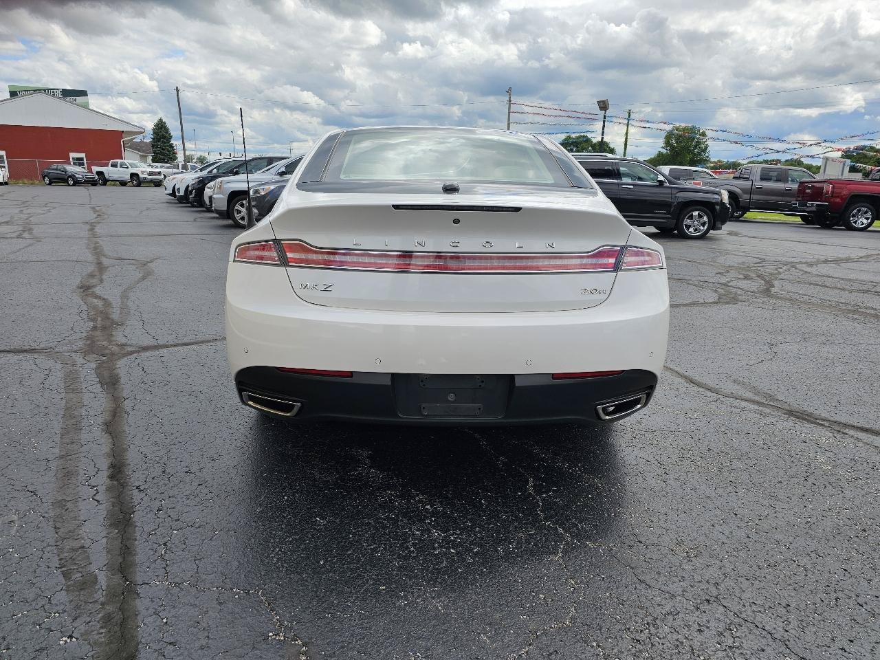 Used 2014 Lincoln MKZ Hybrid w/ Equipment Group 202A Reserve FWD image 39