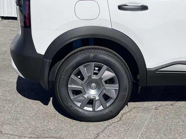 New 2026 Nissan Kicks S FWD image 4