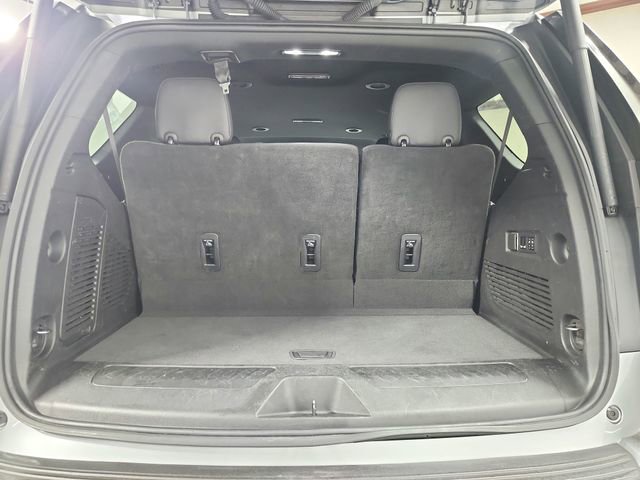 Used 2023 Chevrolet Tahoe LT w/ Luxury Package AWD/4WD image 53