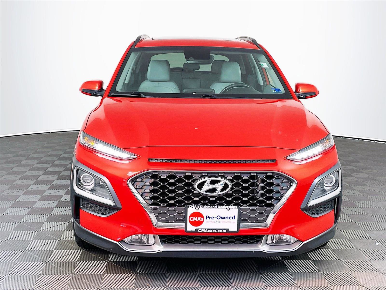 Used 2019 Hyundai Kona Limited AWD/4WD image 2