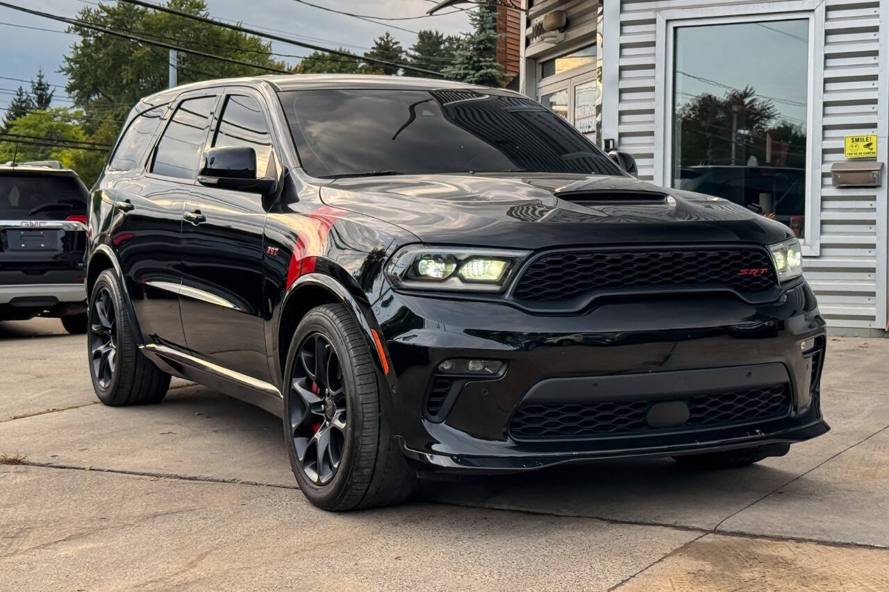 Used 2021 Dodge Durango SRT w/ Technology Group AWD/4WD image 1