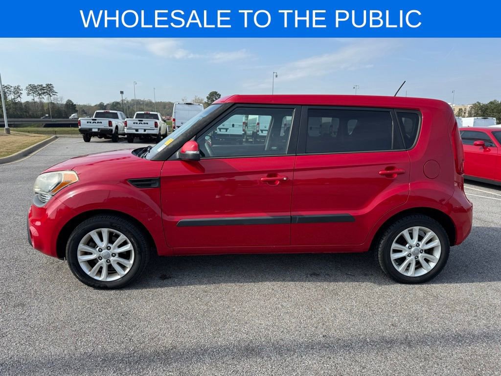 Used 2013 Kia Soul + image 2