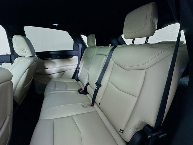 Used 2018 Cadillac XT5 AWD image 23